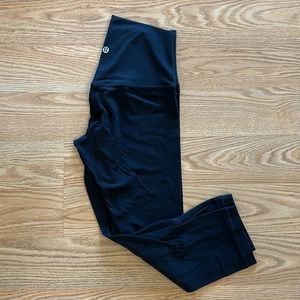 lululemon - align crop - size 4